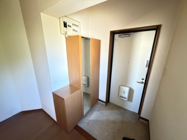 長野県佐久市横根 現地写真（玄関）