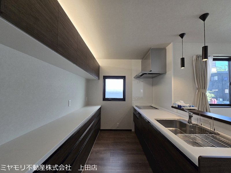 上田市常入　中古戸建 内観写真（キッチン）
