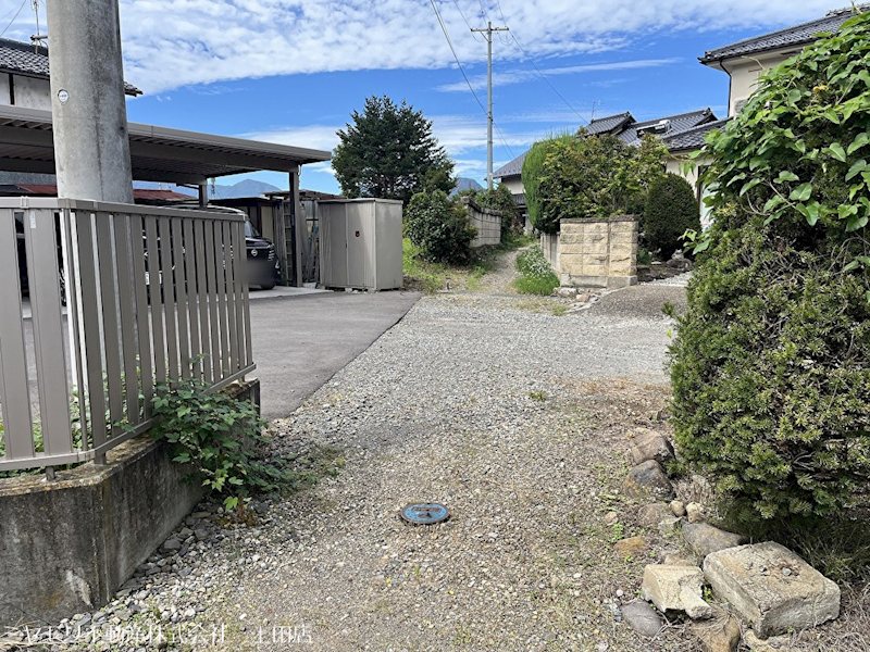 上田市十人　土地 現地写真（前面道路含む現地写真）