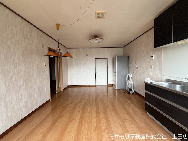 東御市県　事業用建物 内観写真（キッチン）