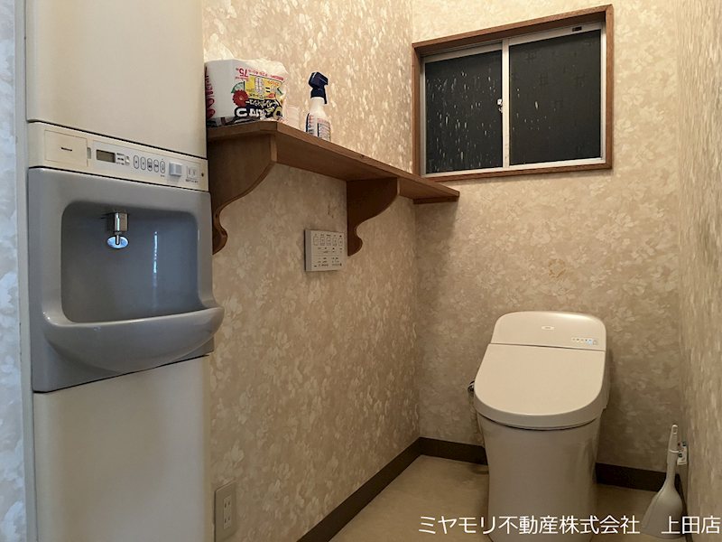 東御市県　事業用建物 内観写真（トイレ）