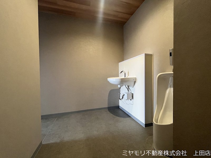 東御市県　事業用建物 現地写真