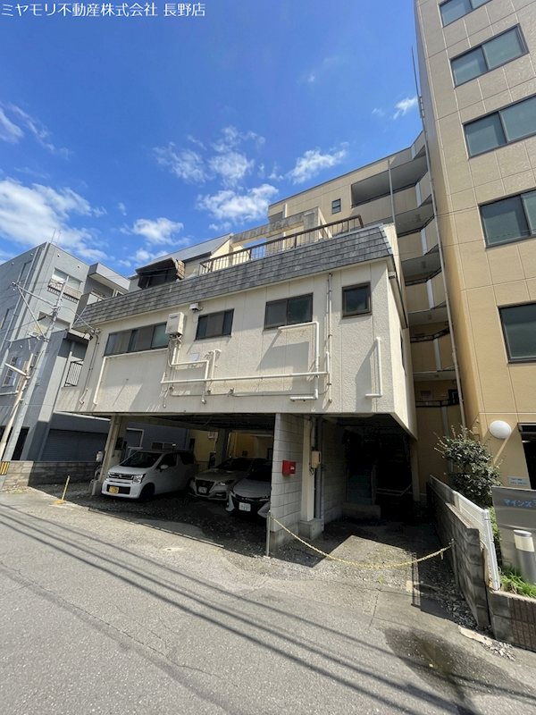 長野県長野市鶴賀 現地写真