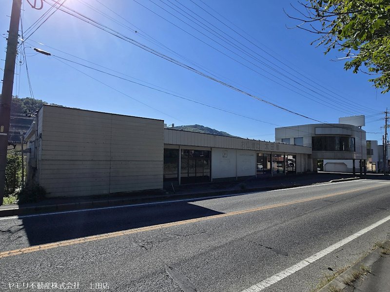 上田市岩下　事業用建物 現地写真