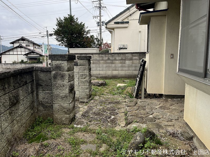 上田市古安曽　中古戸建 現地写真