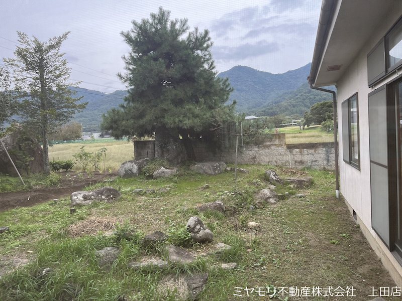 上田市古安曽　中古戸建 現地写真