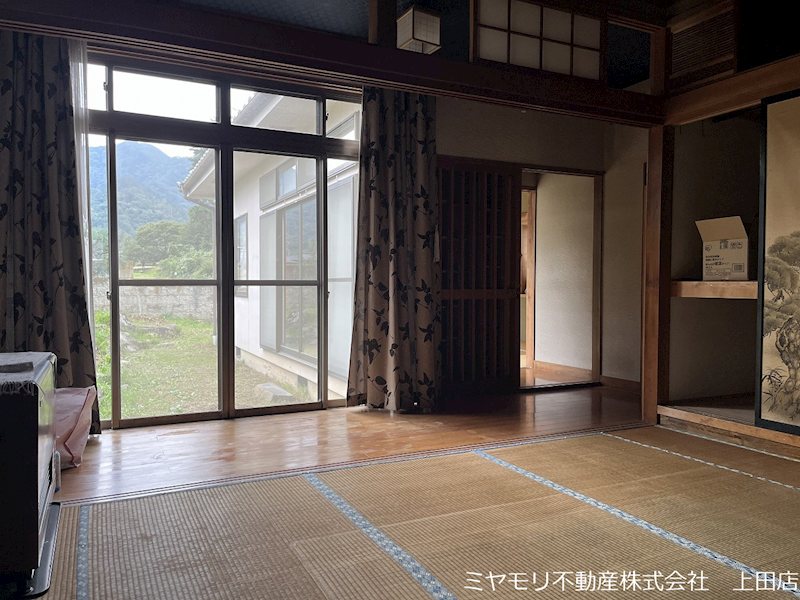 上田市古安曽　中古戸建 現地写真