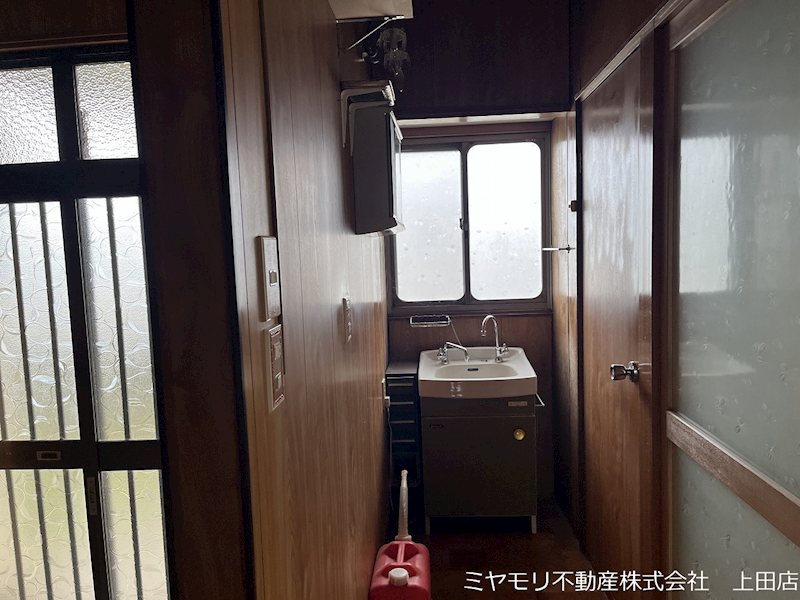 上田市古安曽　中古戸建 現地写真