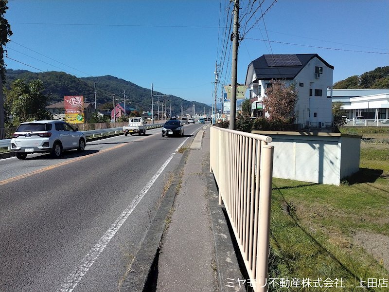 上田市岩下　土地 現地写真