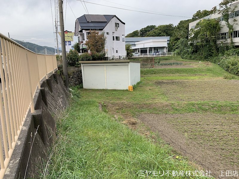 上田市岩下　土地 現地写真