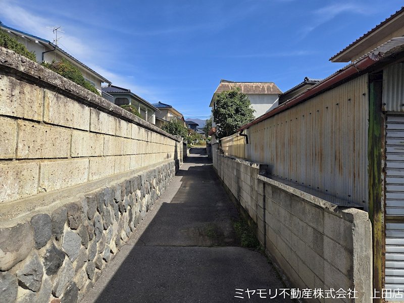 上田市緑が丘2丁目　中古戸建 現地写真