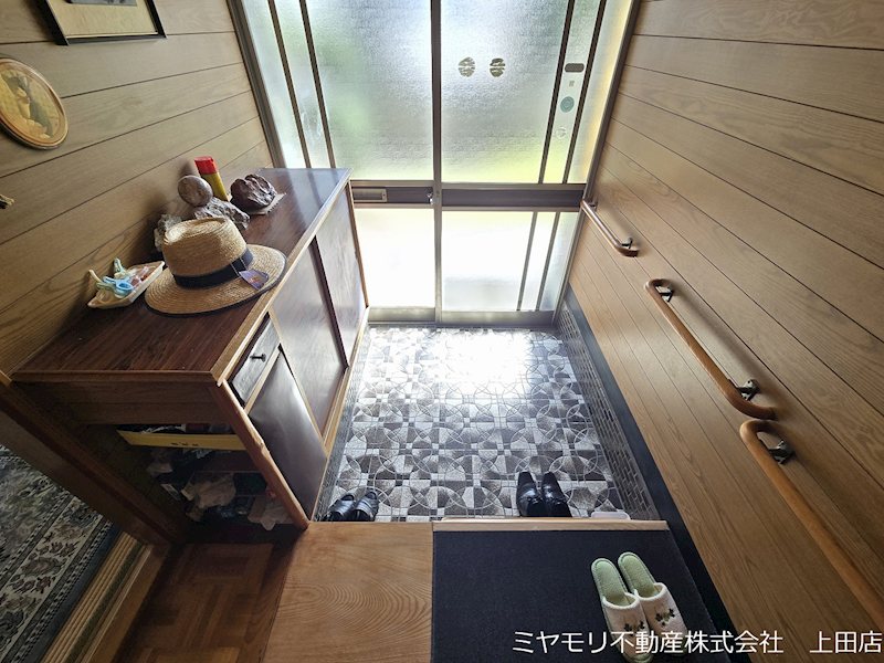 上田市緑が丘2丁目　中古戸建 現地写真