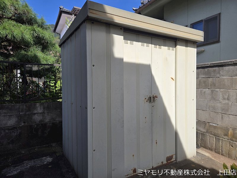 上田市緑が丘2丁目　中古戸建 現地写真