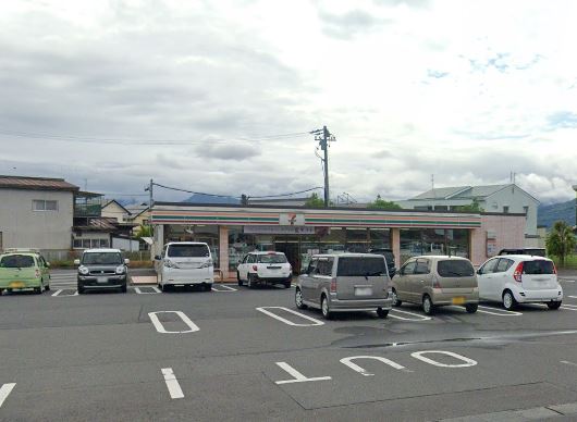 長野県長野市桜新町 コンビニ