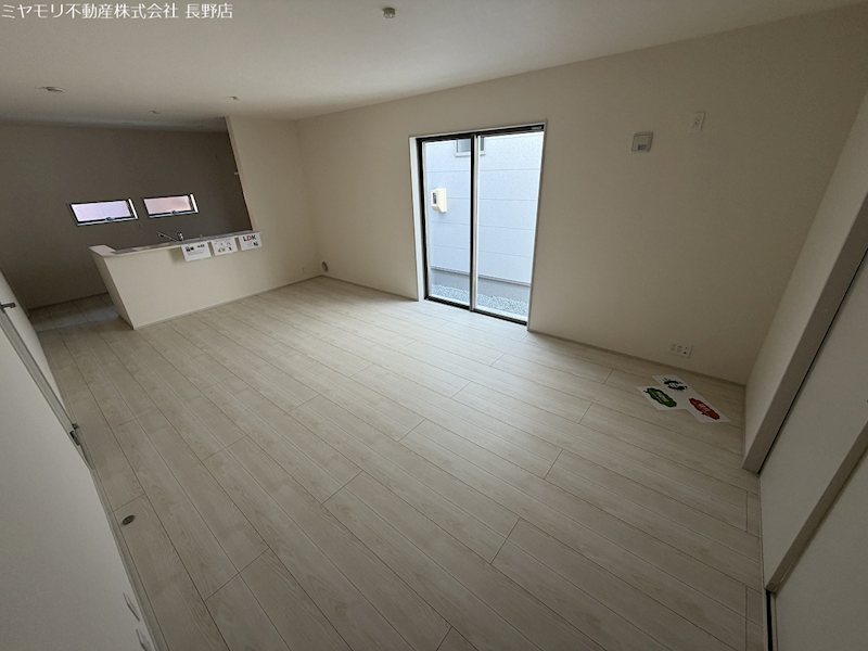 長野市丹波島第３　新築戸建１ 内観写真（リビング）