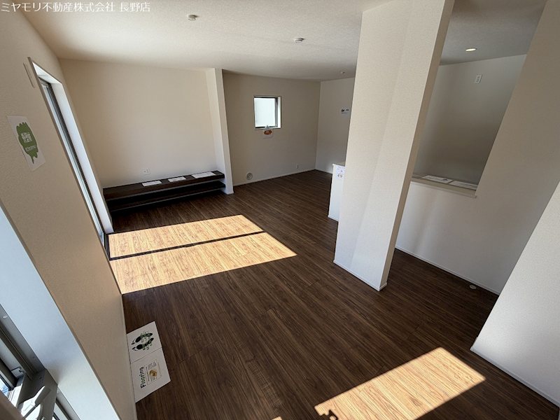 長野市丹波島第３　新築戸建２ 内観写真（リビング）