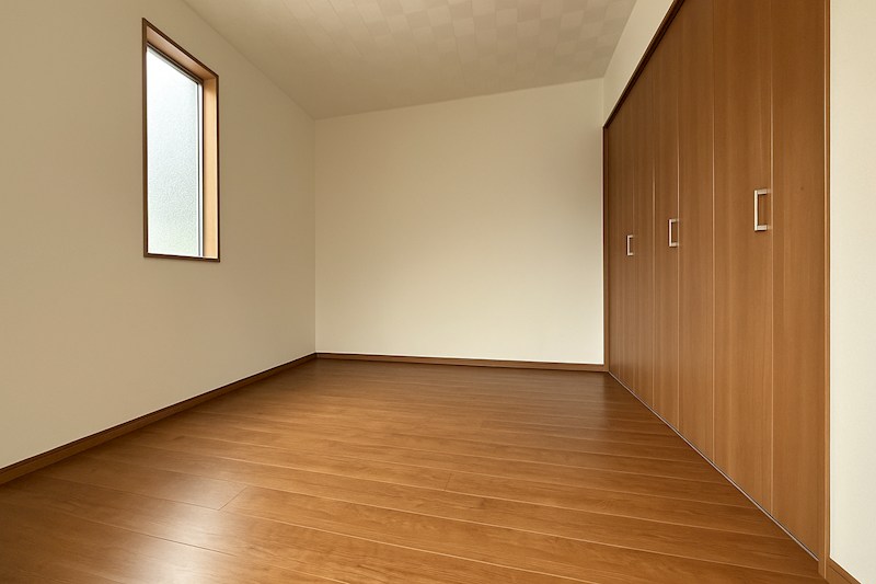 【中古住宅】那須塩原市東原 内観写真（寝室）