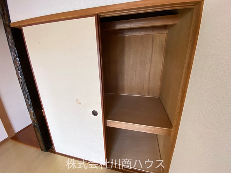 鹿児島県鹿児島市西陵５丁目 内観写真（収納）