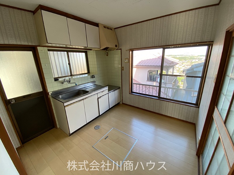 鹿児島県鹿児島市西陵５丁目 内観写真（キッチン）