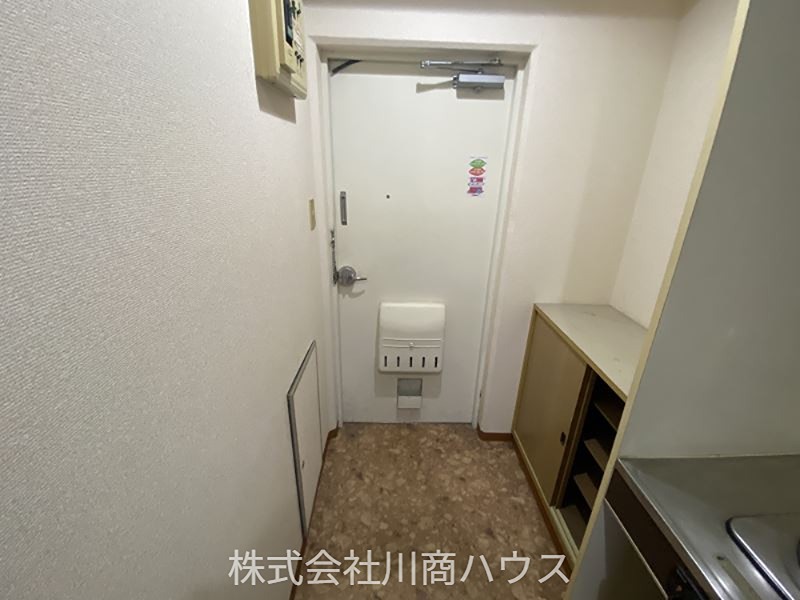 トーカンマンション山下町 現地写真（玄関）