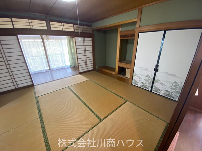 鹿児島県鹿児島市伊敷台６丁目 内観写真（リビング以外の居室）