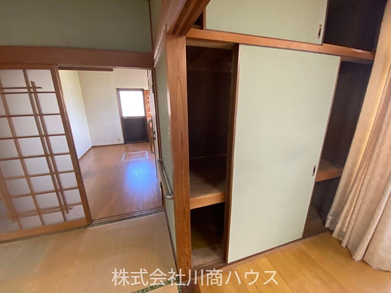 鹿児島県鹿児島市伊敷台６丁目 内観写真（収納）