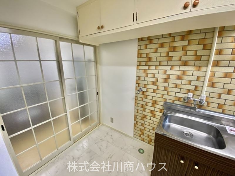 鹿児島県鹿児島市草牟田１丁目 内観写真（キッチン）