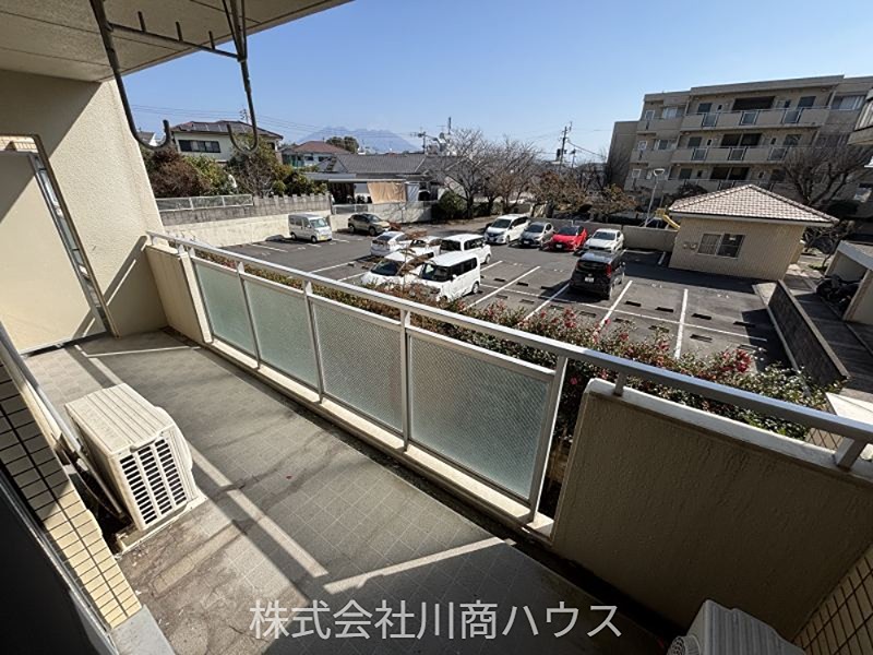 サーパス紫原 現地写真（バルコニー）