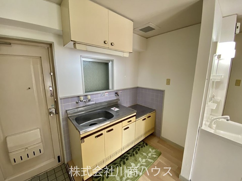 鹿児島県鹿児島市新屋敷町 内観写真（キッチン）