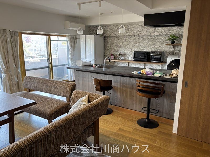 トーカンマンション高見橋第35 内観写真（リビング）