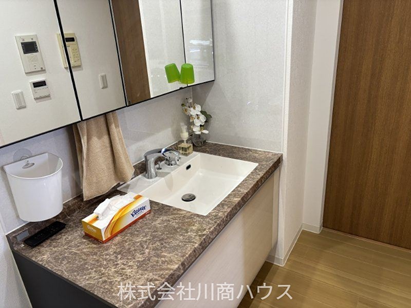 トーカンマンション高見橋第35 内観写真（洗面台・洗面所）