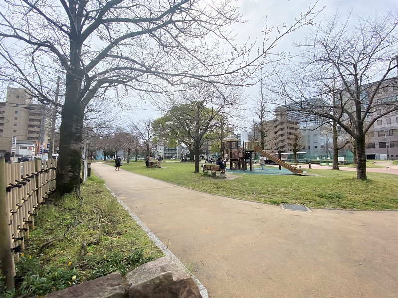 トーカンマンション高見橋第35 公園