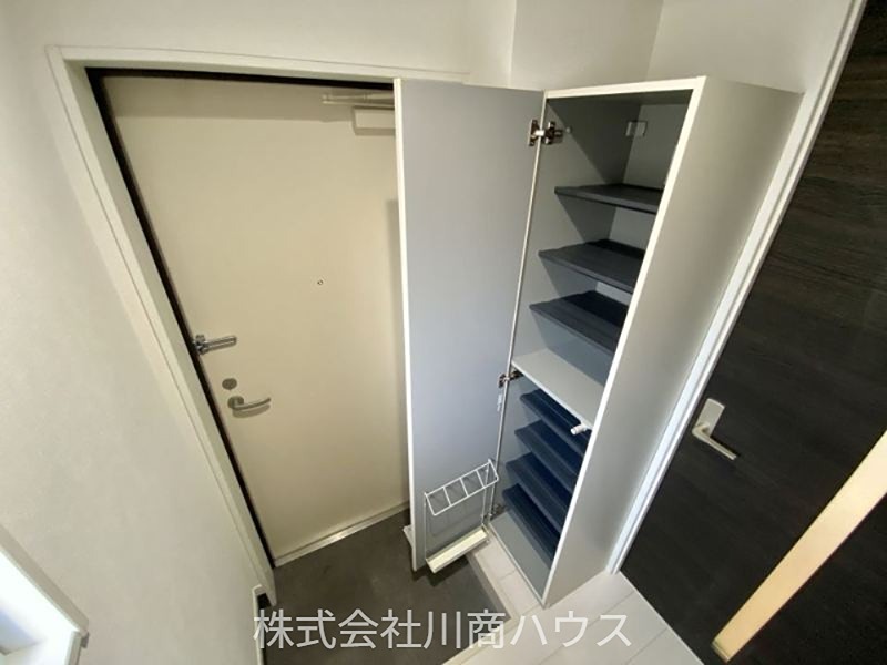 鹿児島県鹿児島市宇宿１丁目 現地写真（玄関）