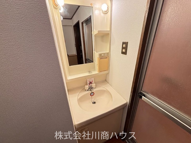 鹿児島県鹿児島市加治屋町 内観写真（洗面台・洗面所）