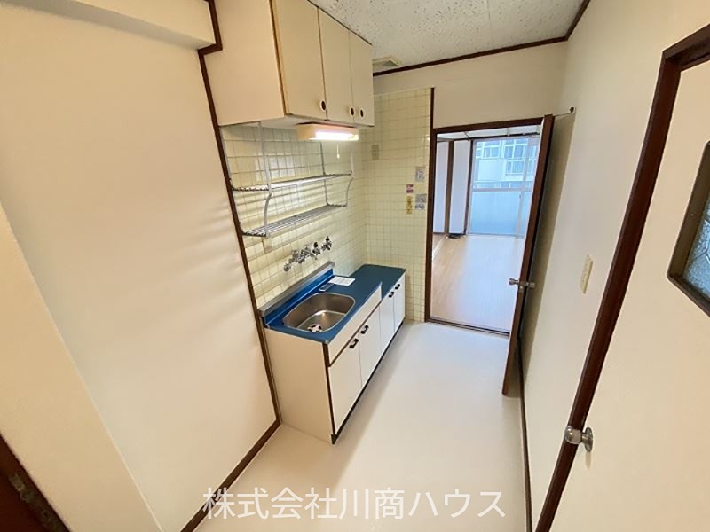鹿児島県鹿児島市薬師１丁目 内観写真（キッチン）