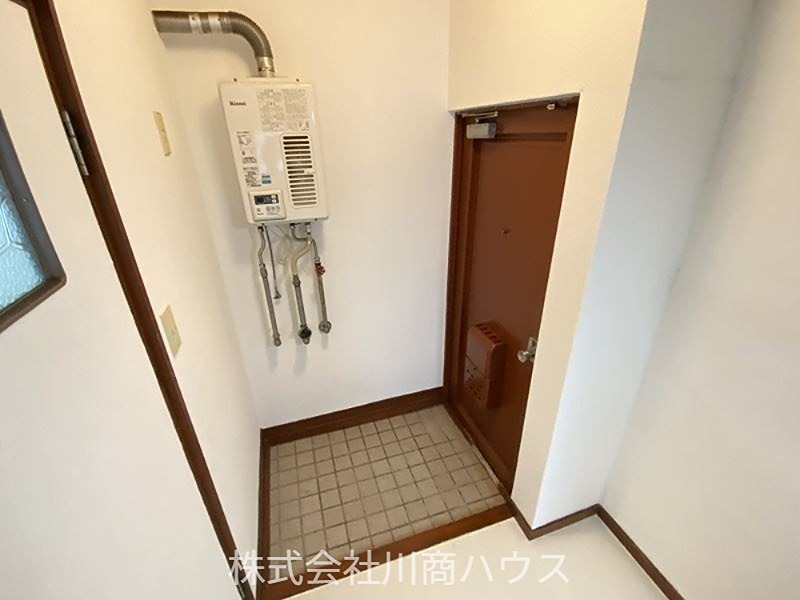 鹿児島県鹿児島市薬師１丁目 現地写真（玄関）