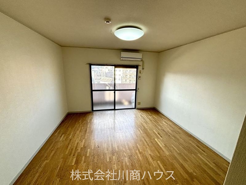 BASIC城山 内観写真（リビング）