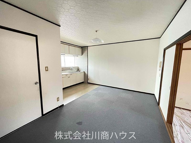 鹿児島県鹿児島市牟礼岡１丁目 内観写真（リビング）
