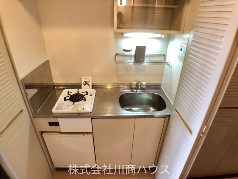 トーカンキャステール鹿児島駅前 内観写真（キッチン）