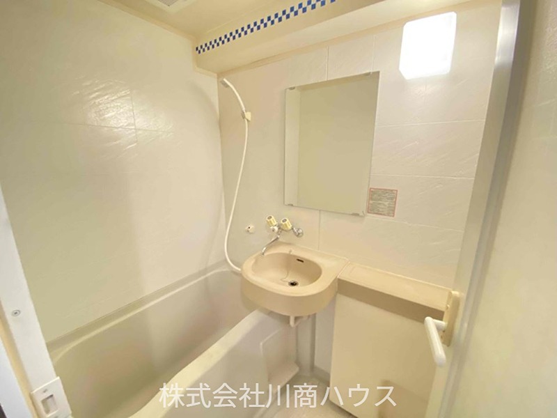 トーカンキャステール鹿児島駅前 内観写真（浴室）