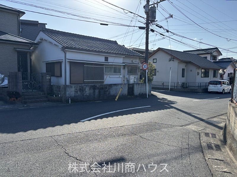西伊敷6丁目27番地売土地 現地写真（前面道路含む現地写真）