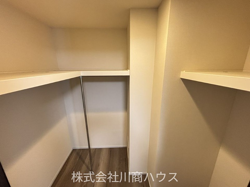 サーパス平田公園レジデンス 内観写真（収納）