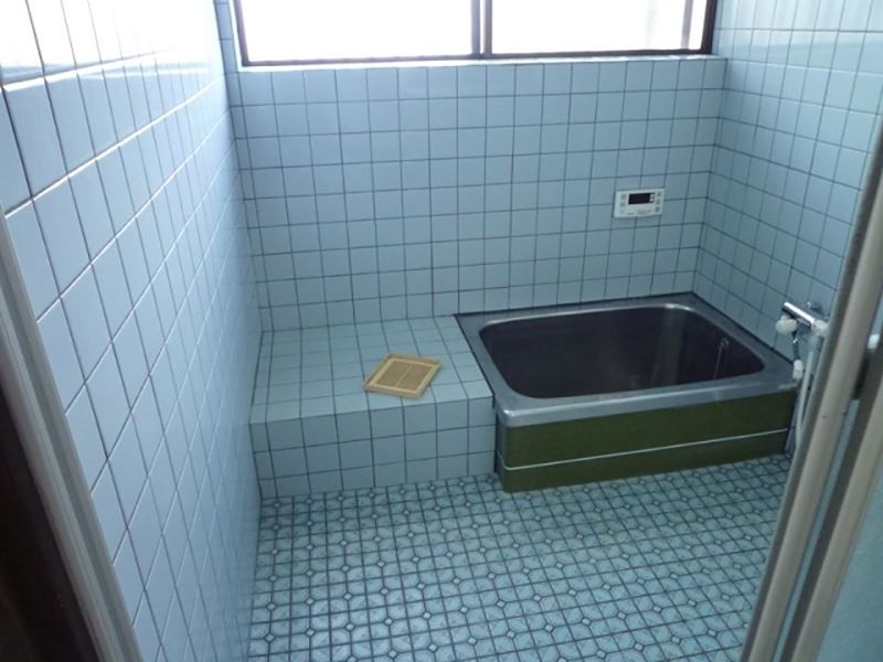 鹿児島県鹿児島市田上台３丁目 内観写真（浴室）