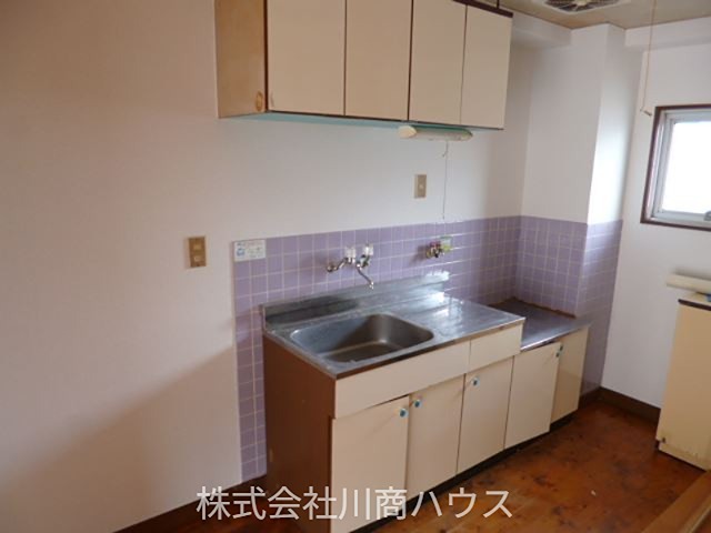 鹿児島県鹿児島市桜ヶ丘７丁目 内観写真（キッチン）