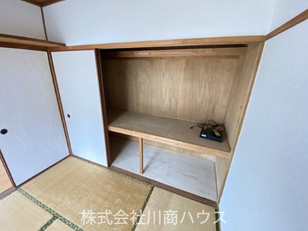 鹿児島県鹿児島市桜ヶ丘７丁目 内観写真（収納）