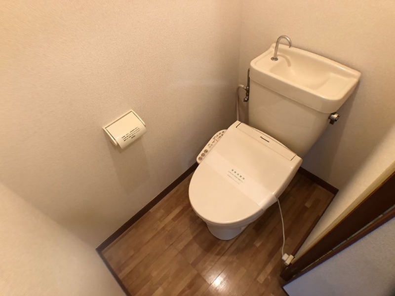 鹿児島県鹿児島市新屋敷町 内観写真（トイレ）