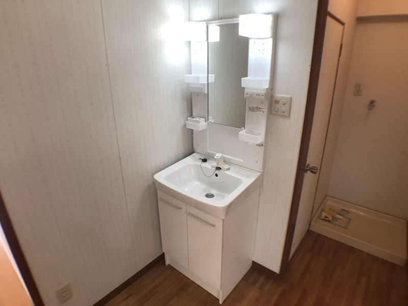 鹿児島県鹿児島市新屋敷町 内観写真（洗面台・洗面所）