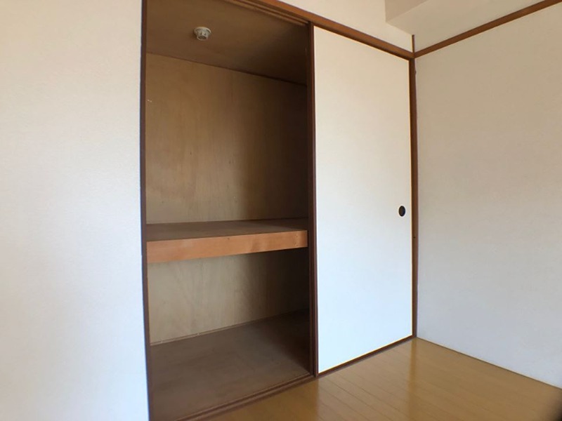 鹿児島県鹿児島市新屋敷町 内観写真（収納）