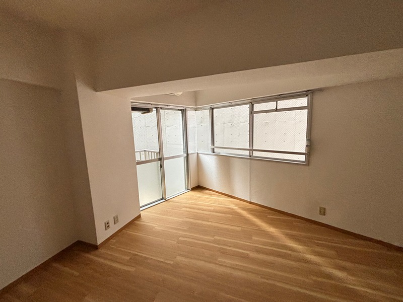 ライオンズマンション天文館 内観写真（リビング以外の居室）