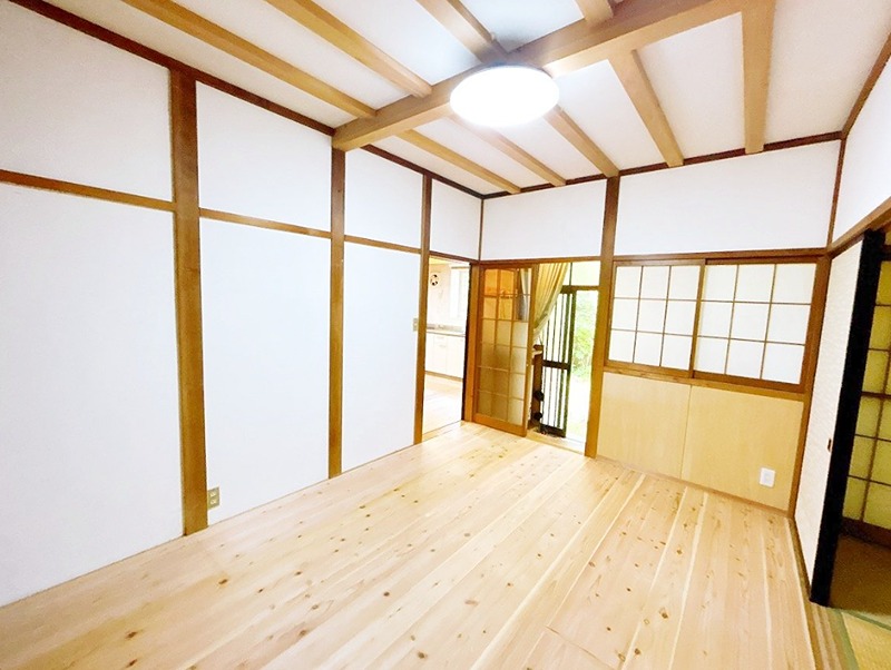長野県北佐久郡軽井沢町長倉 現地写真